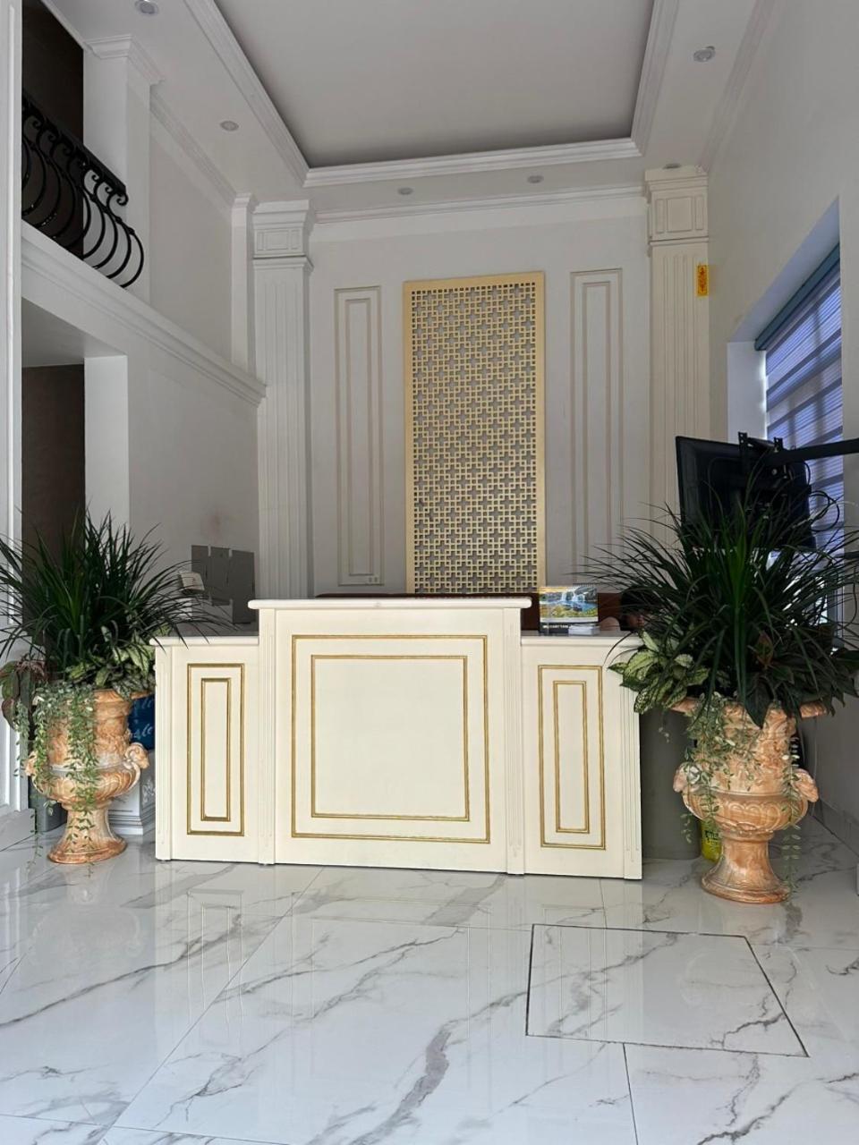 Viet Hoang Hotel ฮาลอง ภายนอก รูปภาพ